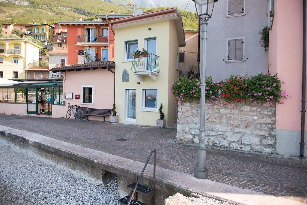 Piccola Casa Malcesine Διαμέρισμα 0*,